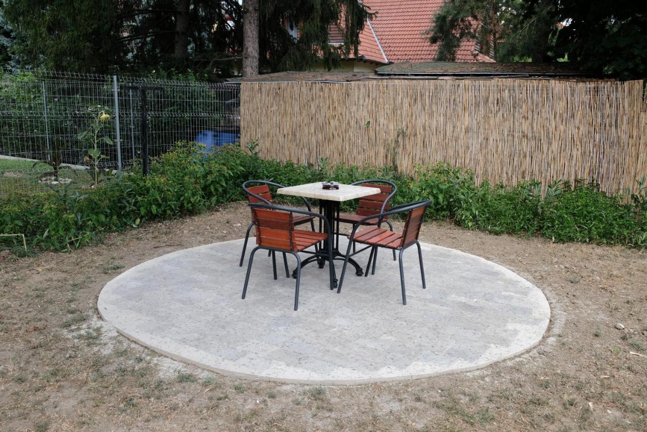 Alea Apartmanok Харканы Экстерьер фото